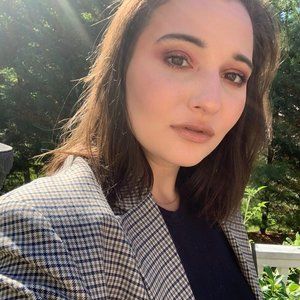 Meet your Posher, Ali